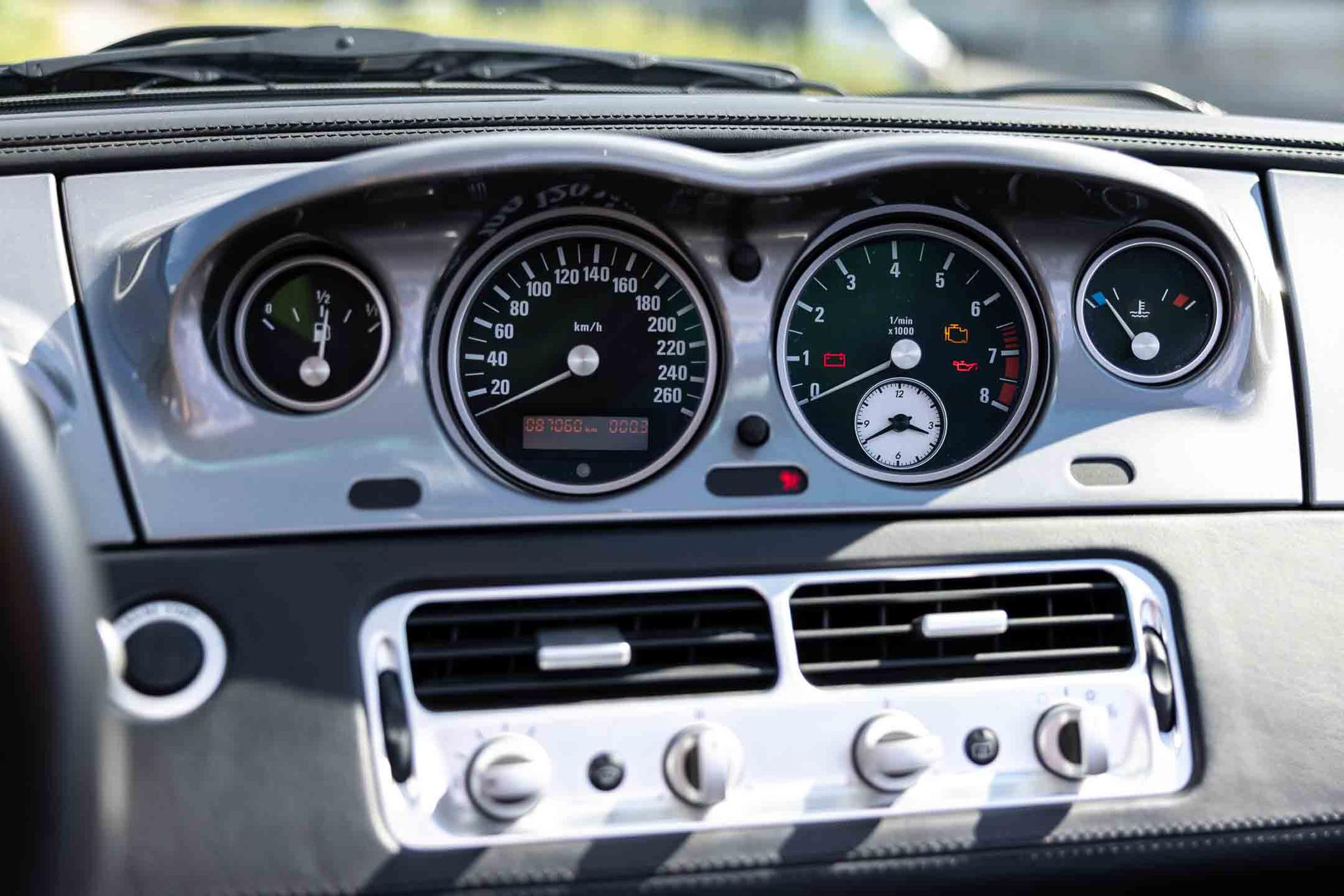 2000 BMW Z8 – Bild 11