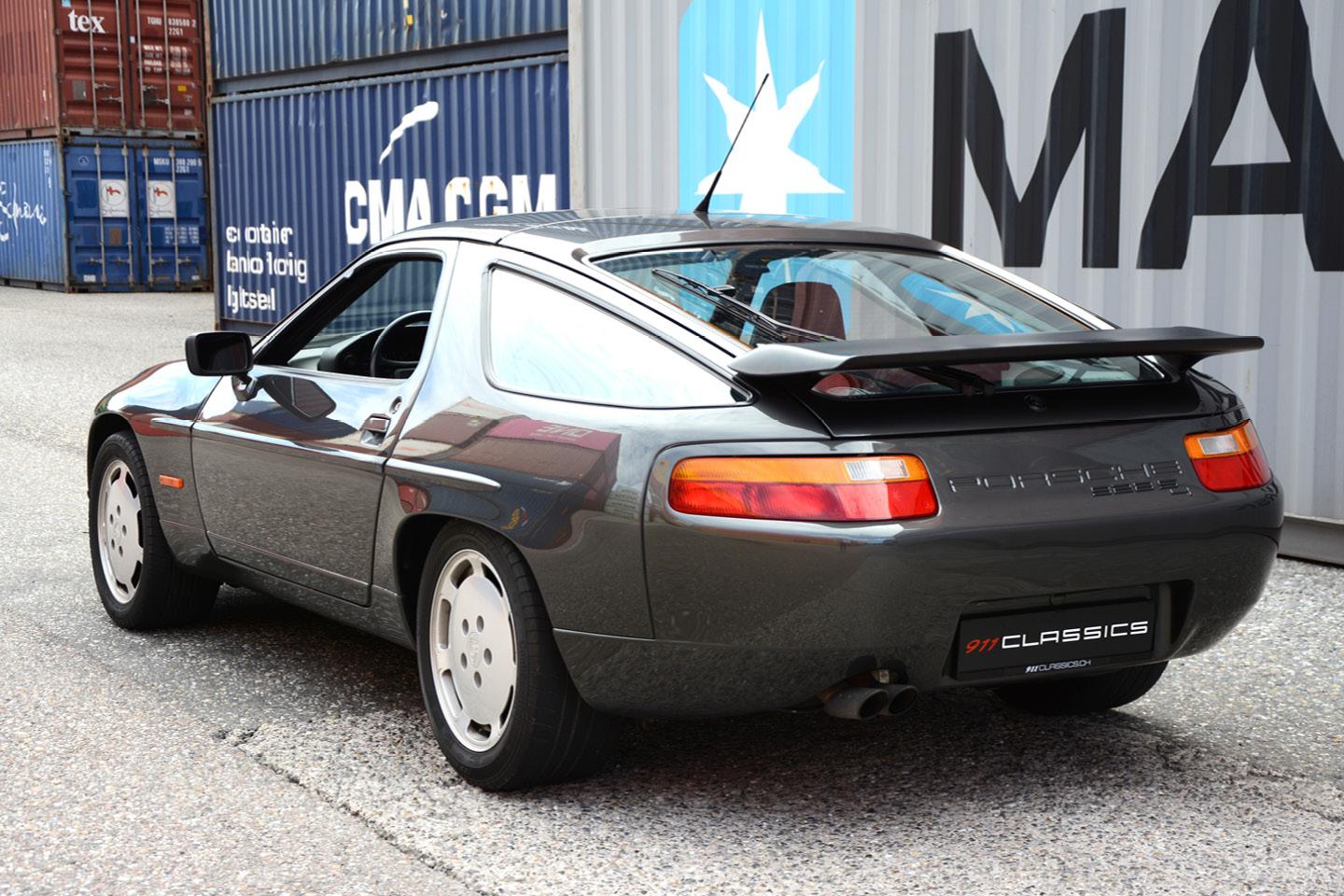 PORSCHE 928 S4 – image 8