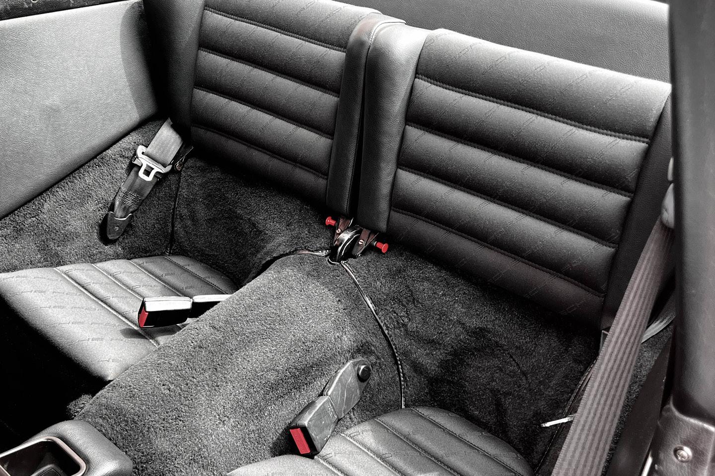 PORSCHE 911 Carrera 4 Targa (964) – Bild 18