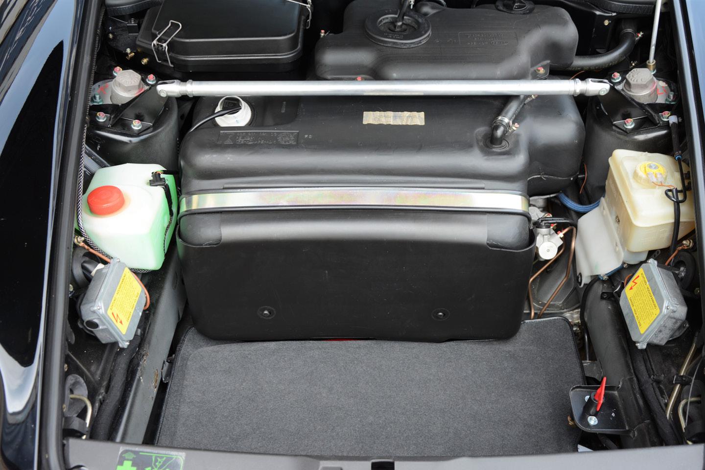 PORSCHE 911 3.8 RS – Bild 21