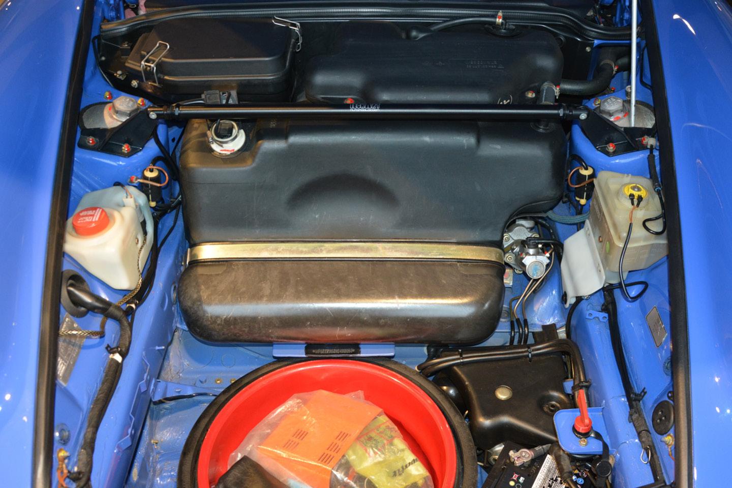 PORSCHE 964 RS – Bild 20