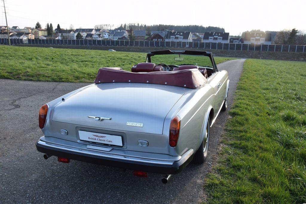 Rolls-Royce Corniche Cabriolet – Bild 11