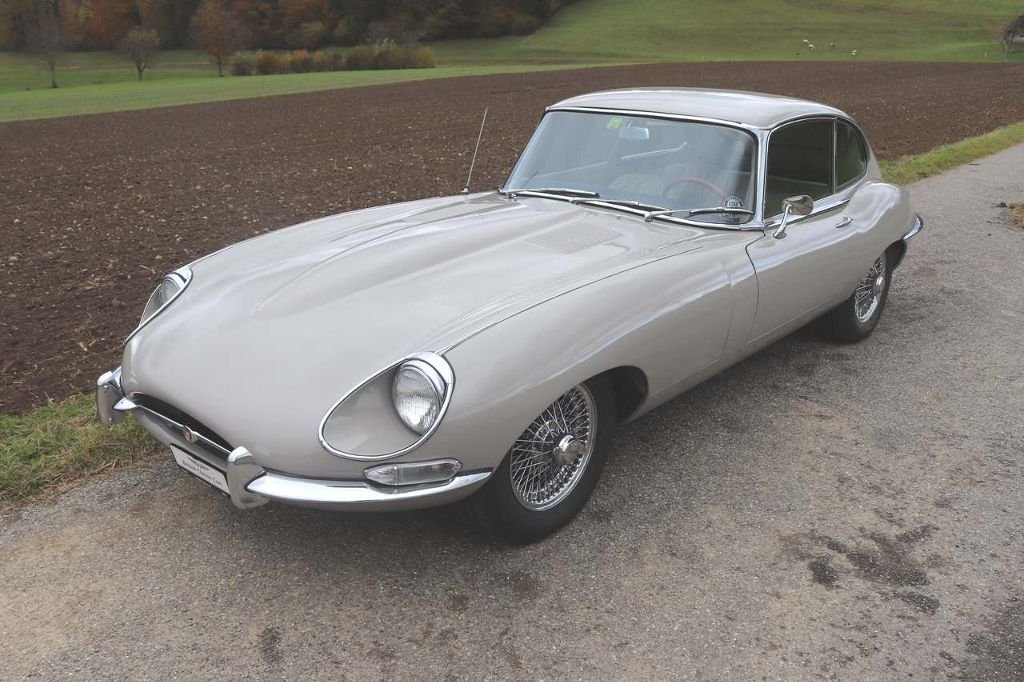 Jaguar E-Type 4.2 S1.5 2+2