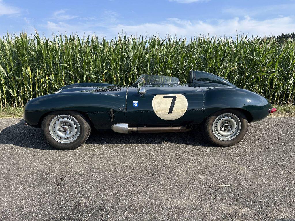 Jaguar D-Type Replika – image 2