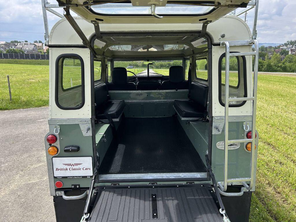 Land Rover 88-110 Serie IIA – Bild 12