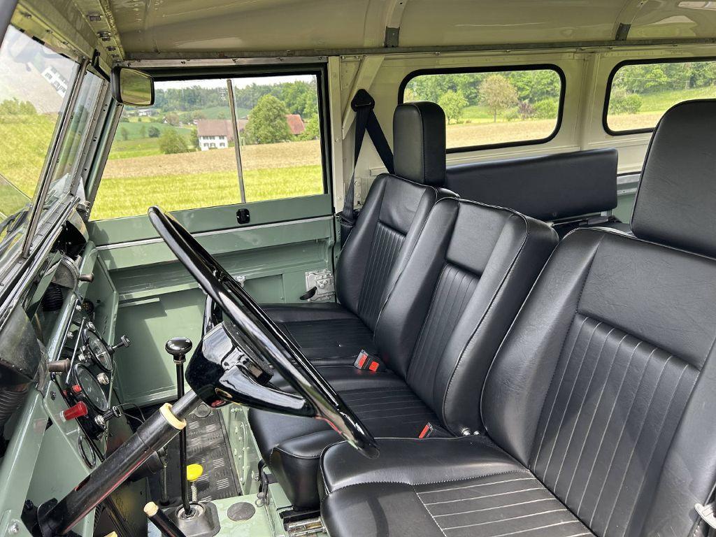 Land Rover 88-110 Serie IIA – Bild 7