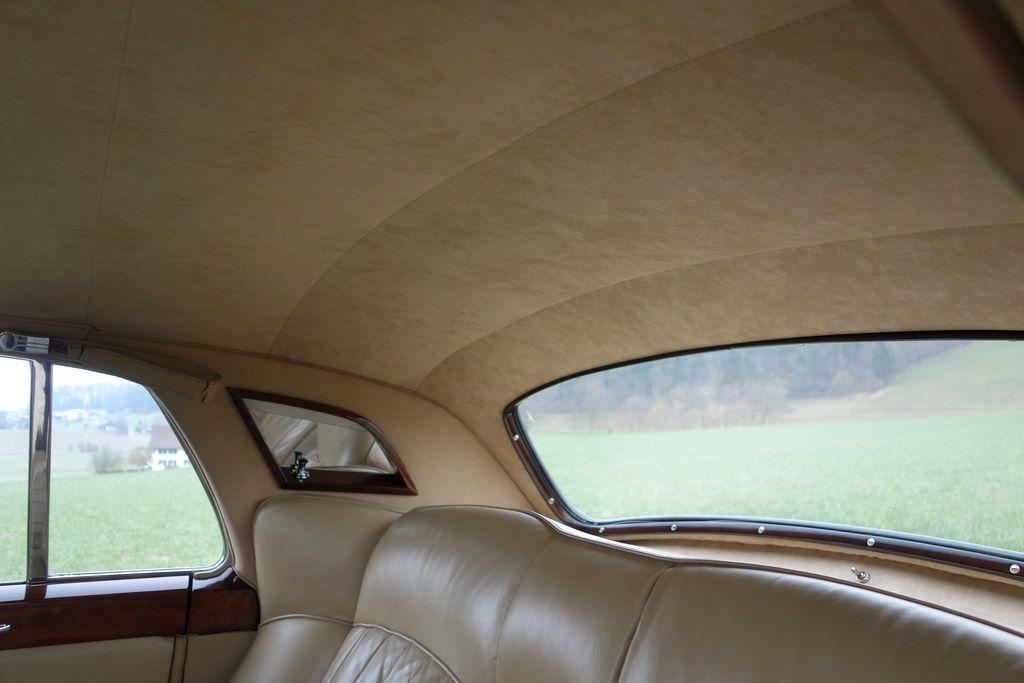 Bentley S2 – image 12